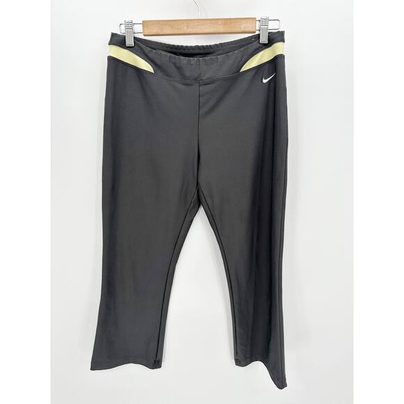 Vintage Nike Women Mid Rise Gray Flare Yoga Capris Y2K Cropped Gym Workout - Picture 1 of 9